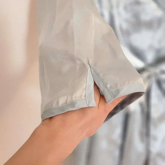 Morgan Taylor Embroidered Robe Slip Set Size Medium - Picture 9 of 15